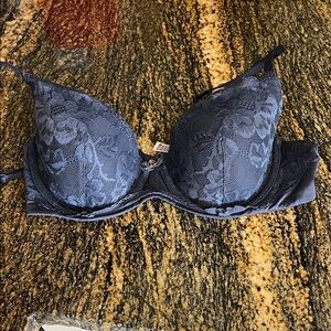 Victoria’s Secret Bonnie by Victoria Demi bra 32D